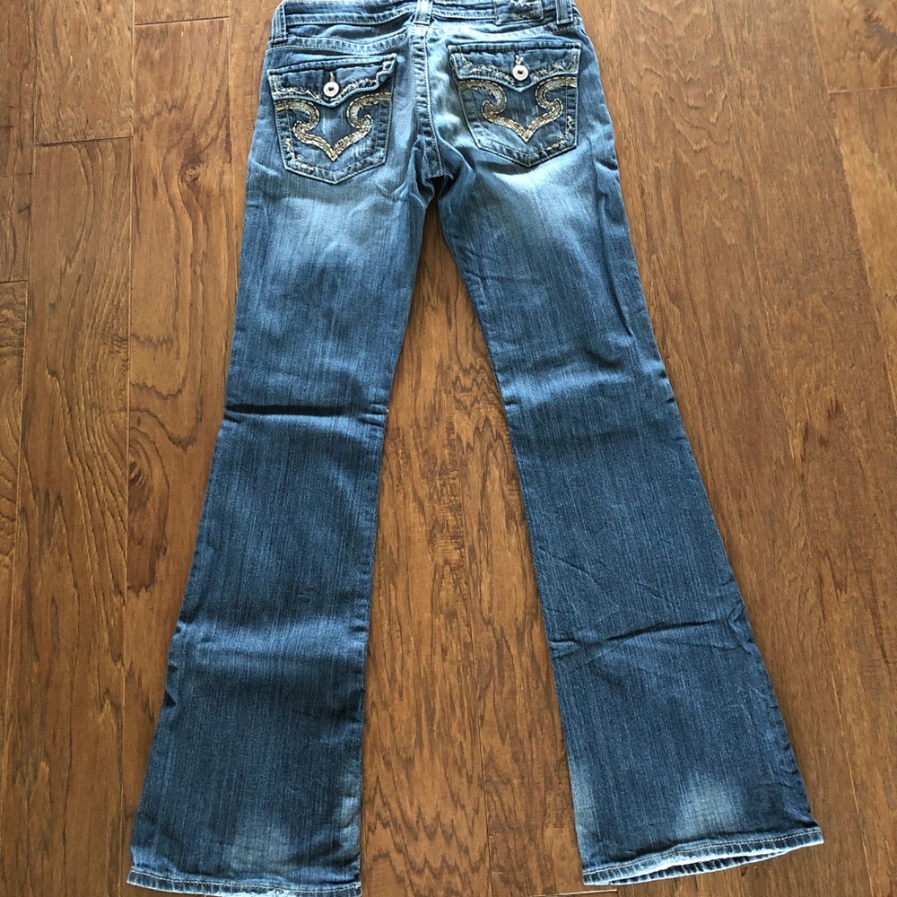 Buckle ultra low rise